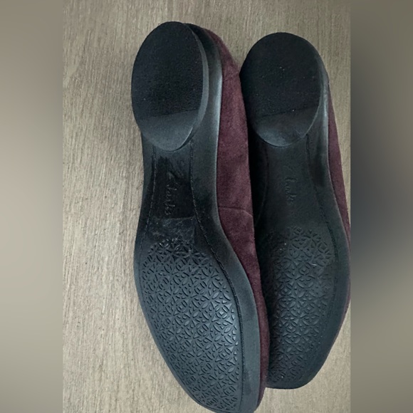 COPY - Size 9 Clarks shoes. - Picture 4 of 4